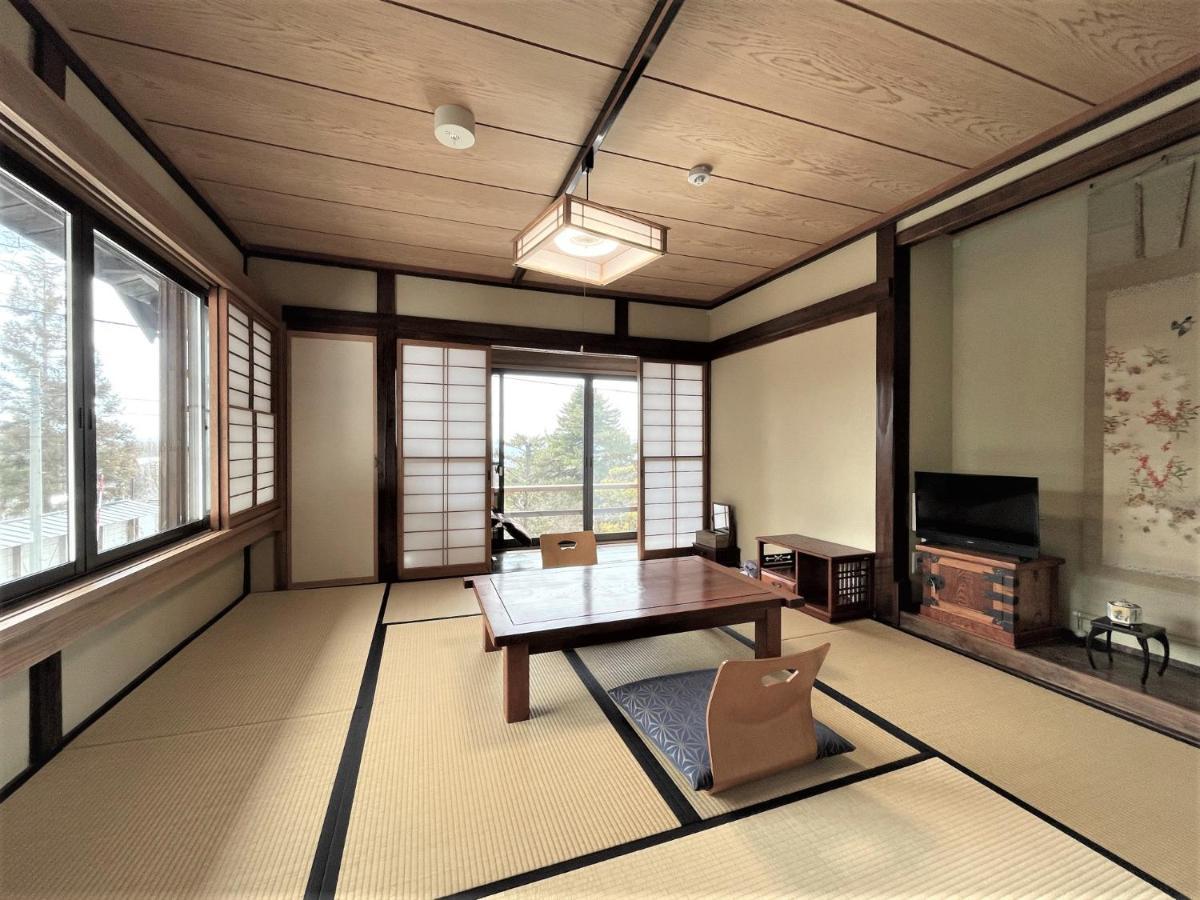 宿屋白金家 Yadoya-Shiroganeya 1日1組限定2名から8名様まで 全館貸切り 伝統的建造物の旅籠宿 Traditional Culture Experience Nagano Exteriér fotografie
